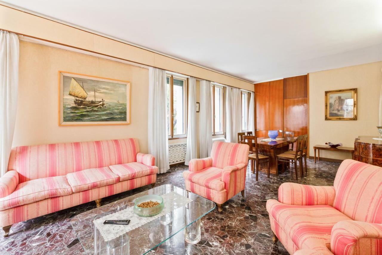 Venice Castello Elegant Apartment Buitenkant foto