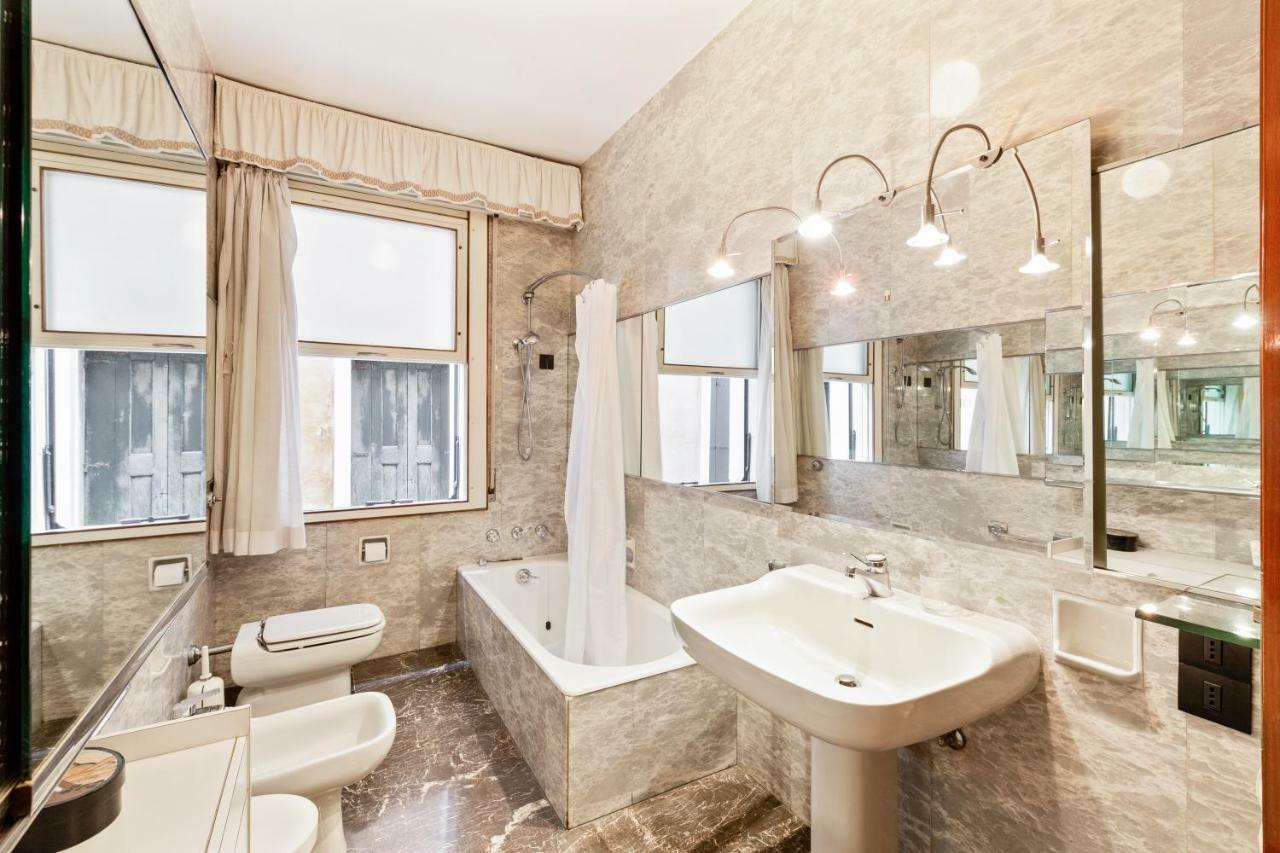 Venice Castello Elegant Apartment Buitenkant foto